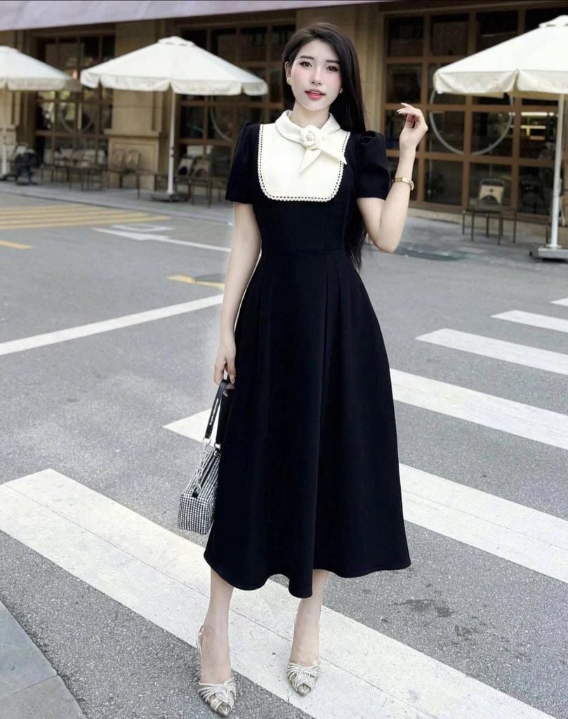 TQ1741-Đầm dài ngực phối viền ren+tag hoa Đen