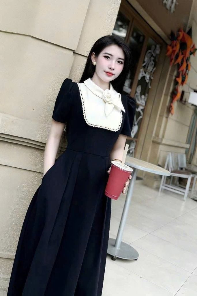 TQ1741-Đầm dài ngực phối viền ren+tag hoa Đen