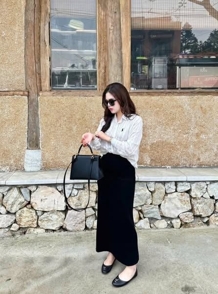 TQ4080-Set áo sơ mi sọc thêu ngựa, CV dài Đen
