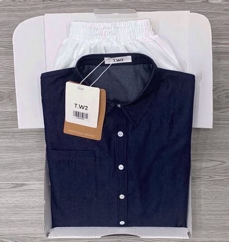 KS0509-Set áo sơ mi jean phối túi, CV tầng Trắng