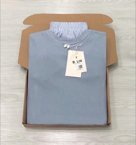 KS5076-Set basic áo thun+quần suông kẻ Xanh