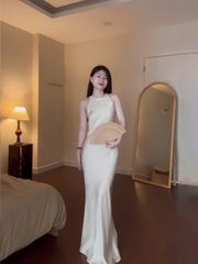 VGU9926-Đầm dài cổ kiểu yếm Kem