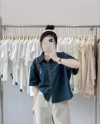 TB7927 ÁO SƠMI JEAN THÊU (XANH ĐẬM)