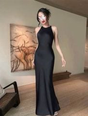 VGU9926-Đầm dài cổ kiểu yếm Kem
