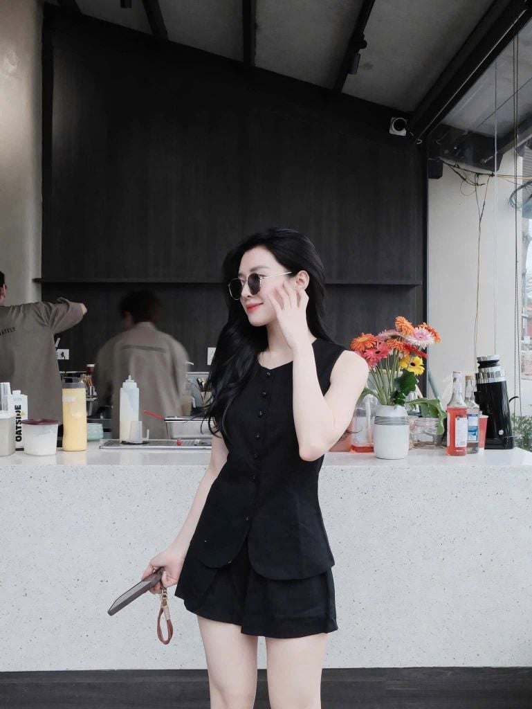 KS5075-Set linen áo nút bọc, quần short Đen