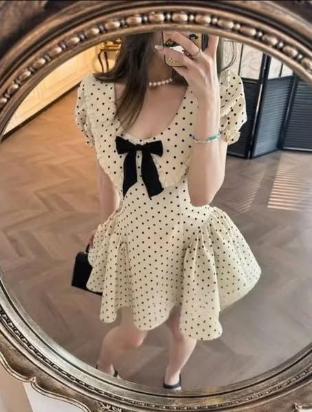 VGU9897 ĐẦM CHẤM BI TAY PHỒNG KẾT NƠ