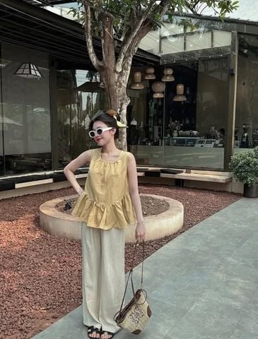 TQ4157-Set áo babydoll vàng, quần suông sọc