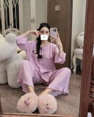 TQ4146-Set sọc áo cổ bèo thêu chữ, quần dài Tím