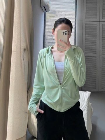 VGU0080-Áo khoác có nón Tím (áo lẻ)