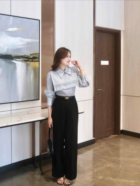TB8080-Set TK áo kiểu+ quần tây đen+nịt (áo xanh)