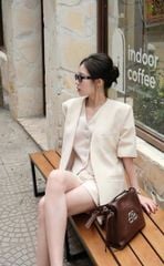 TB7973 SET GILE QUẦN SHORT KÈM KHOÁC VEST (KEM)