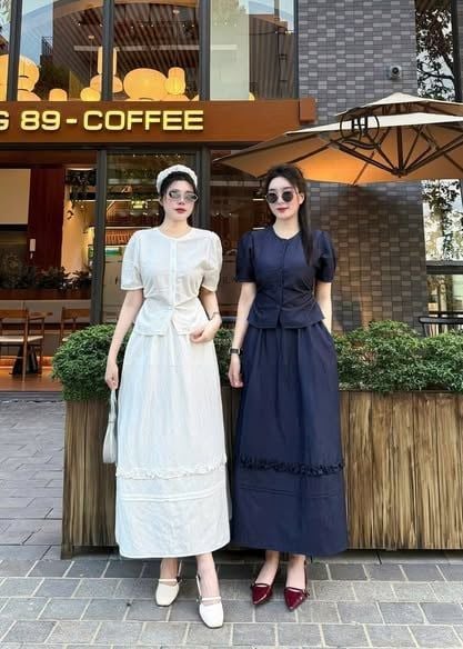 KS0619-Set áo nhúng ly eo, CV dài phối bèo Kem