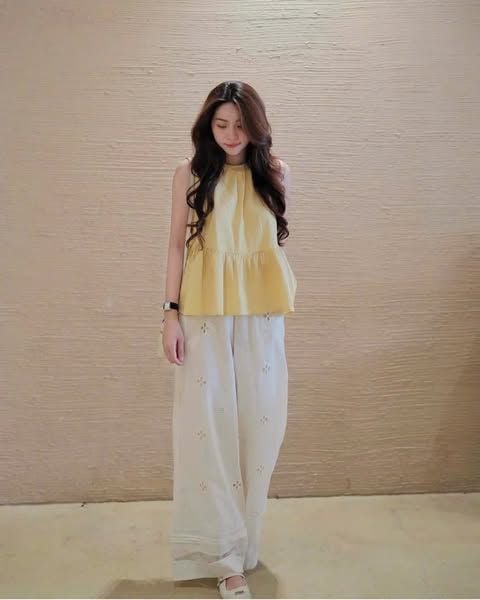 TQ4185-Set áo babydoll vàng, quần suông hoa thêu phối ren CC