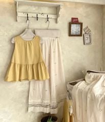TQ4185-Set áo babydoll vàng, quần suông hoa thêu phối ren CC