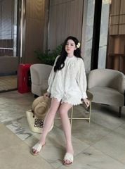 TQ4169-Set thêu nổi CC áo kiểu + quần short viền lazer Trắng