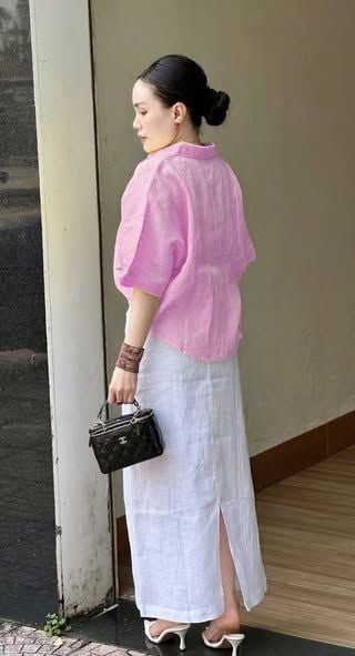 KS5095-Set linen CC áo sơ mi thêu hoa, CV dài Trắng (áo vàng)