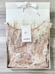 VGU0145-Đầm ren lệch vai đính hoa Kem