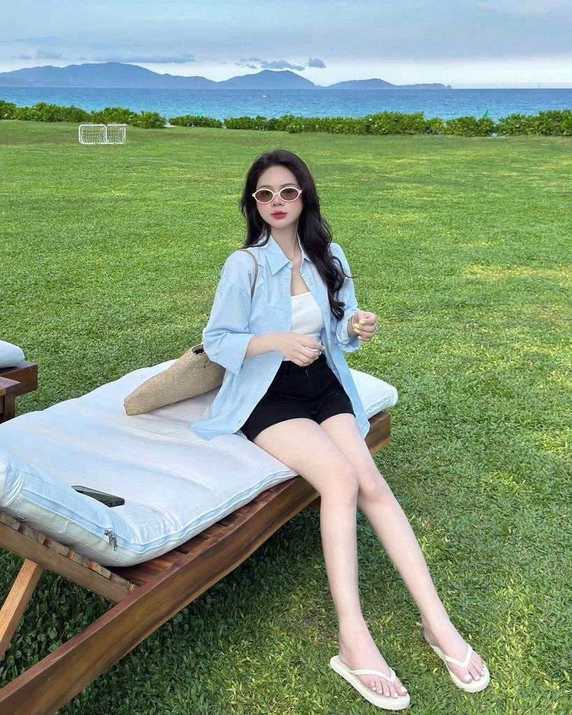 KS0644-Set 3 Món (áo sơ mi Xanh +áo thun 2dây+quần short kaki Đen)