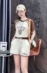 VGU0152-Set áo phối tay+quần short thêu chữ Kem