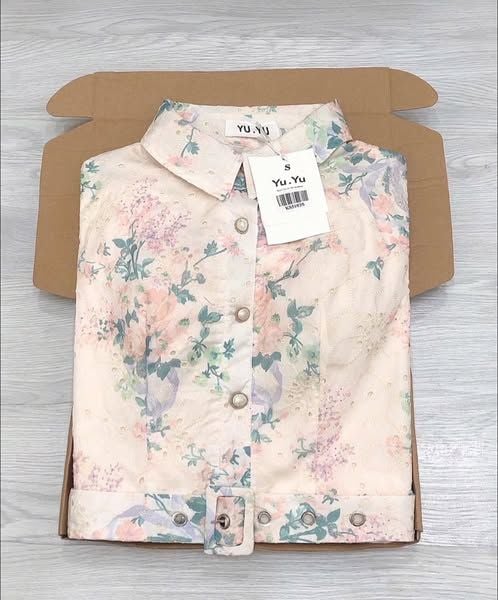 KS5103-Đầm kate thêu tùng xếp ly phối nút kèm đai CC