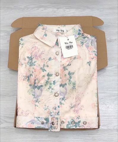 KS5103-Đầm kate thêu tùng xếp ly phối nút kèm đai CC