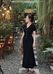 KS0683-Set thun áo body cổ V đính nút, Cv dài Đen