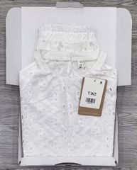 KS0679-Set kate thêu áo cổ yếm hở vai, quần short Trắng