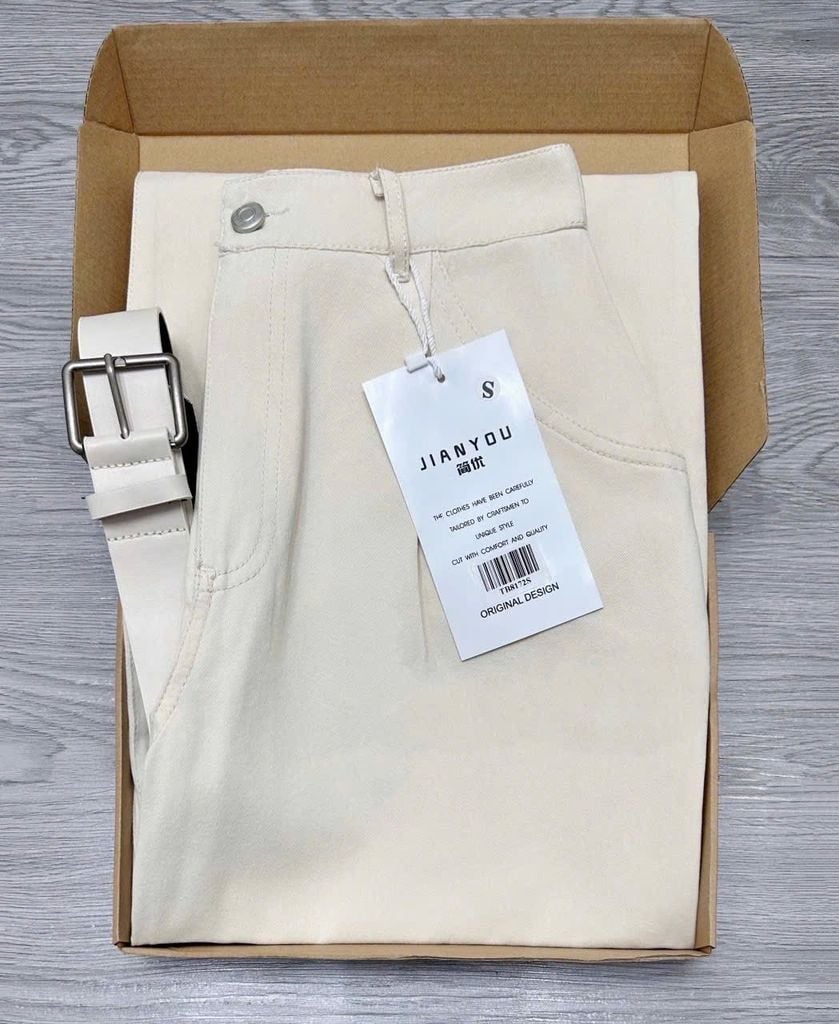 TB8172-Quần dài Kem +Nịt