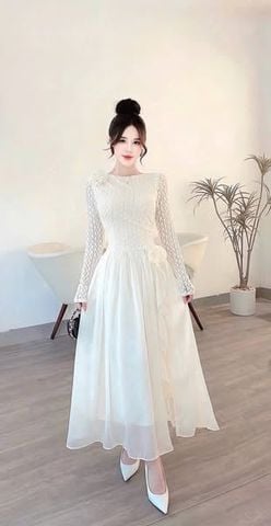 SKY8152-Đầm tay dài phối tùng đính hoa Kem
