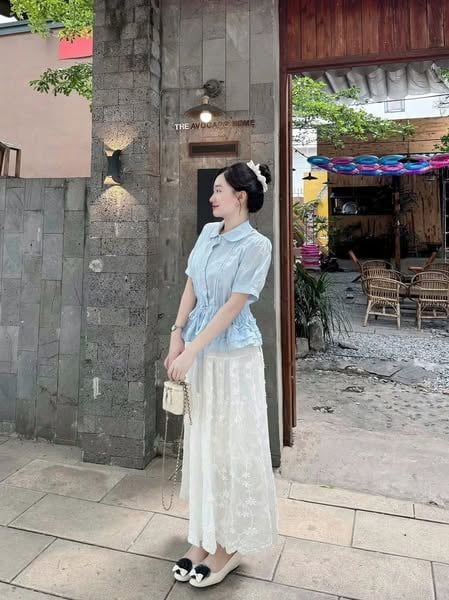 KS0662-Set áo cổ sen thêu nơ nhúng bèo, CV thêu hoa nổi CC