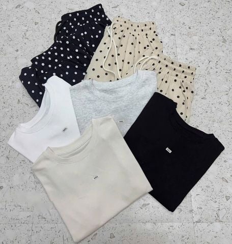 SKY8244-Set áo thun đính minmin, quần chấm bi Kem (áo Kem)