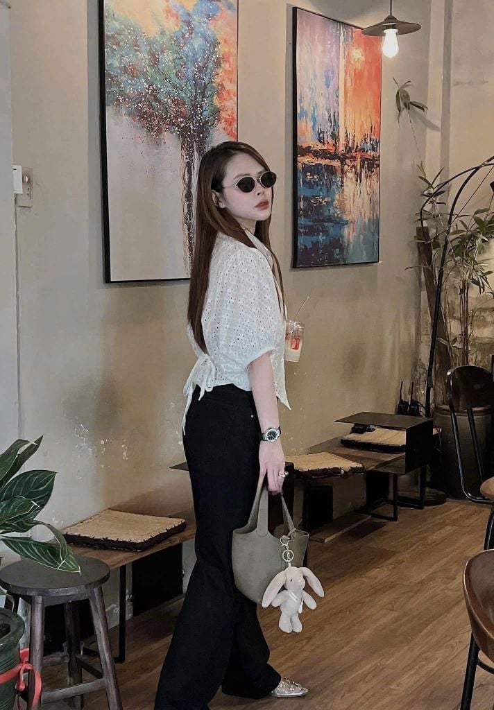KS0701-Áo thêu Trắng (áo lẻ - có dây cột eo)