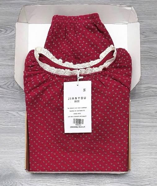 TB8202-Set hoa nhí áo+quần short phối viền ren Đỏ