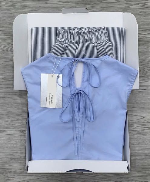 KS0678-Set áo babydoll cột nơ sau lưng, quần dài sọc