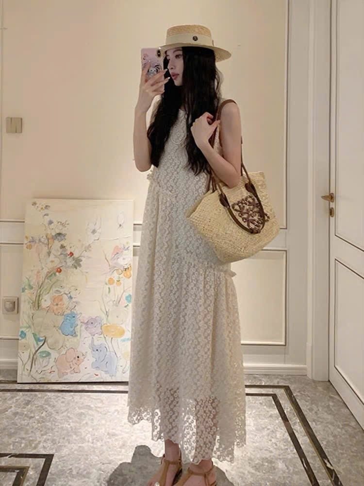 KS0705-Đầm suông phối lưới thêu Kem
