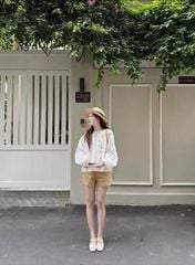 KS0709-Set áo kate thêu hoa trắng, quần short kaki Nâu