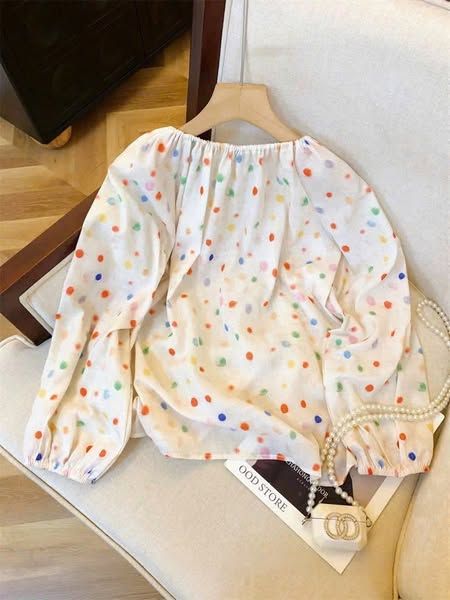 KS0724-Áo cổ tròn tay dài họa tiết Kem