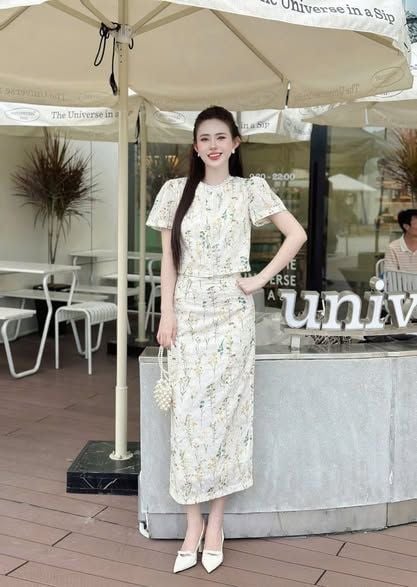 TB5727-Set xô thêu in hoa, áo phối viền ren+CV dài Hồng