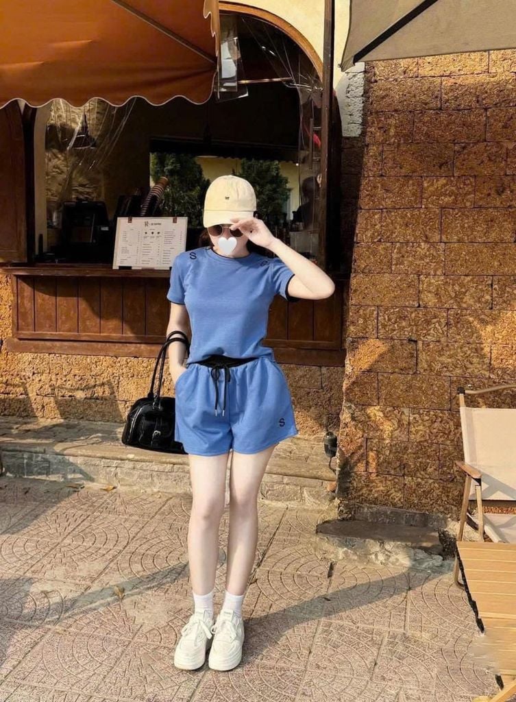 KS0717-Set thun umi, áo+quần short thêu họa tiết Hồng