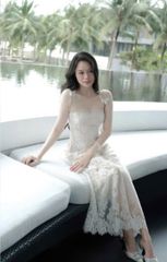 VGU0259-Đầm ren hoa cột dây vai Kem