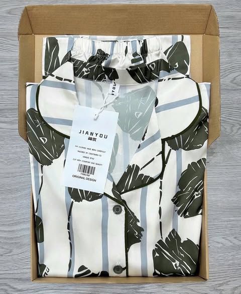 TB8238-Set Pijama họa tiết quần dài