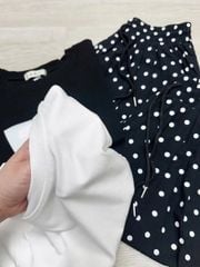 KS0715-Set áo thun trắng, quần linen gân chấm bi Đen