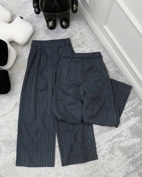 TQ4250-Set áo thun + quần suông sọc Đen (kèm dây cột eo)