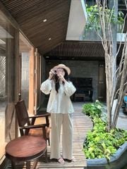 VGU0258-Set áo trắng li cổ, quần dài Kem