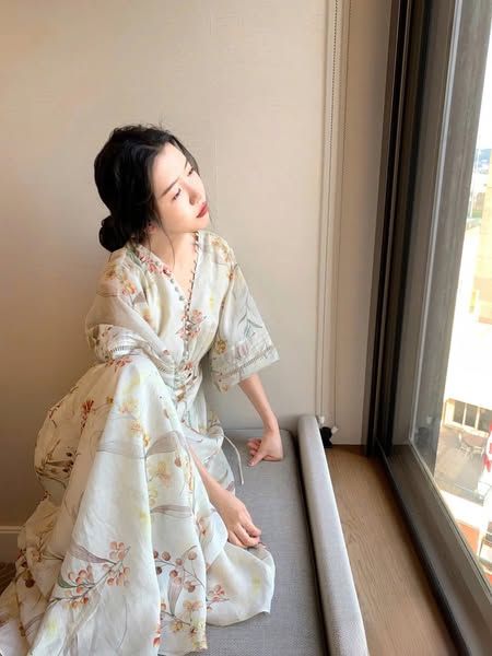 VRA0618-Đầm hoa maxi nút bọc tay phối ren