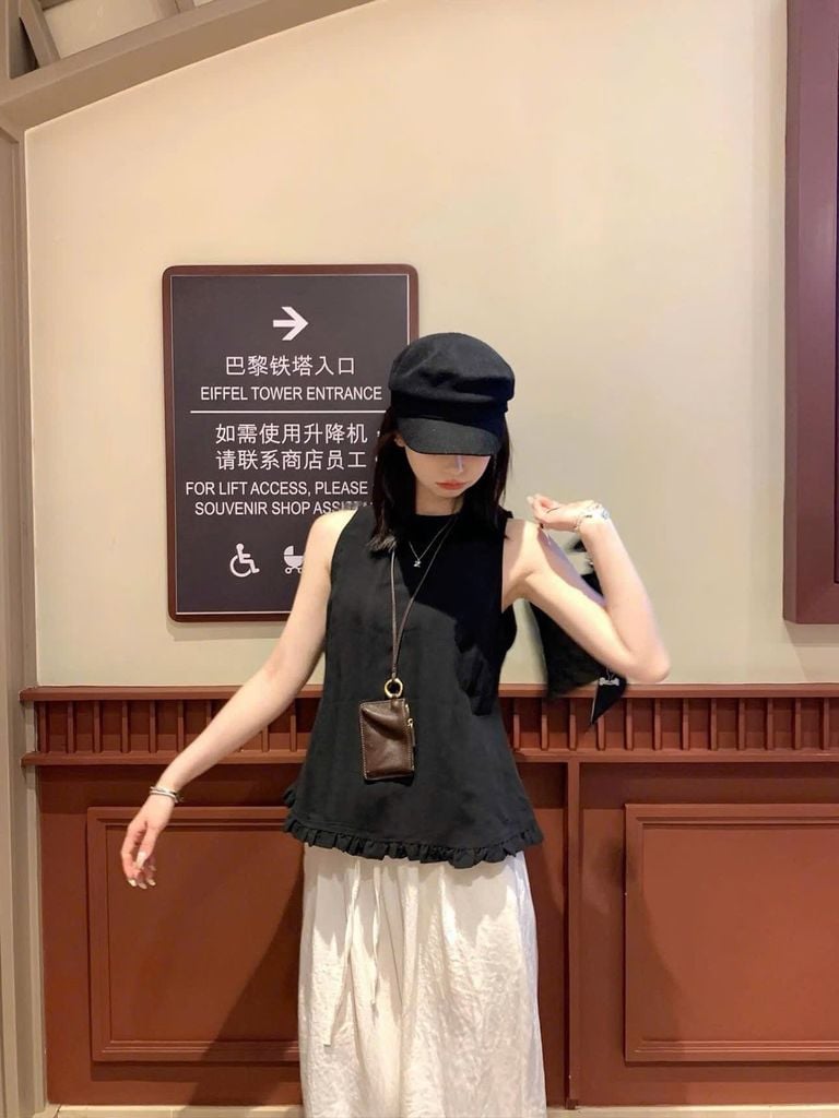 VGU0293-Set áo phối nút sau lưng, quần dài Trắng (áo đen)