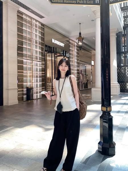 VGU0292-Set áo phối nút sau lưng, quần dài Đen (áo trắng)
