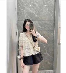 KS0739-Set áo kate thêu phối ren tròn, quần short Đen