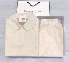 TQ1797- Set áo cổ sen+quần short thêu hoa lỗ Kem