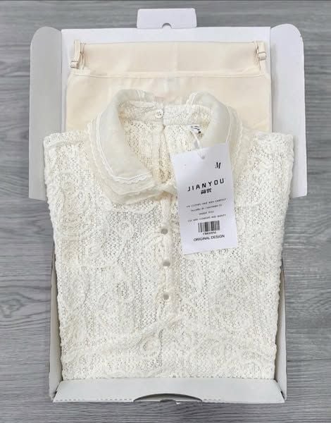 TB8309-Đầm A suông phối cổ Kem
